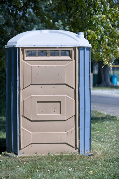 Portable Toilet Options We Offer in Lyman, WY